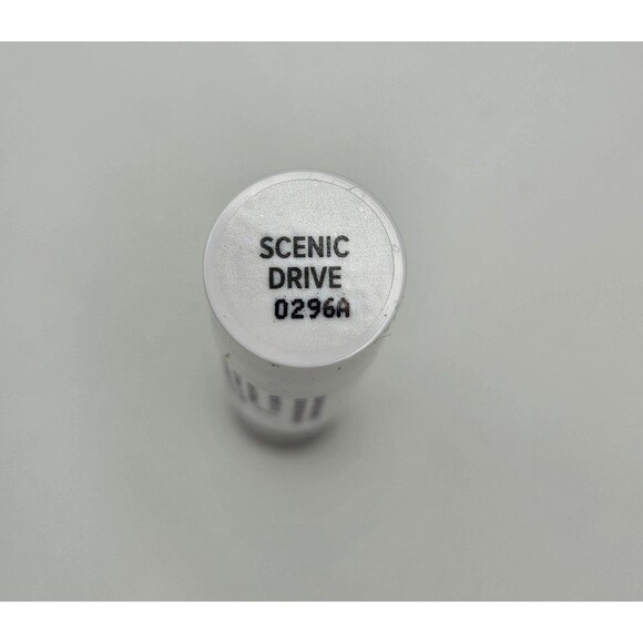 Younique Weekend Lip Butter Scenic Drive New in Box Discontinued - Picture 8 of 8